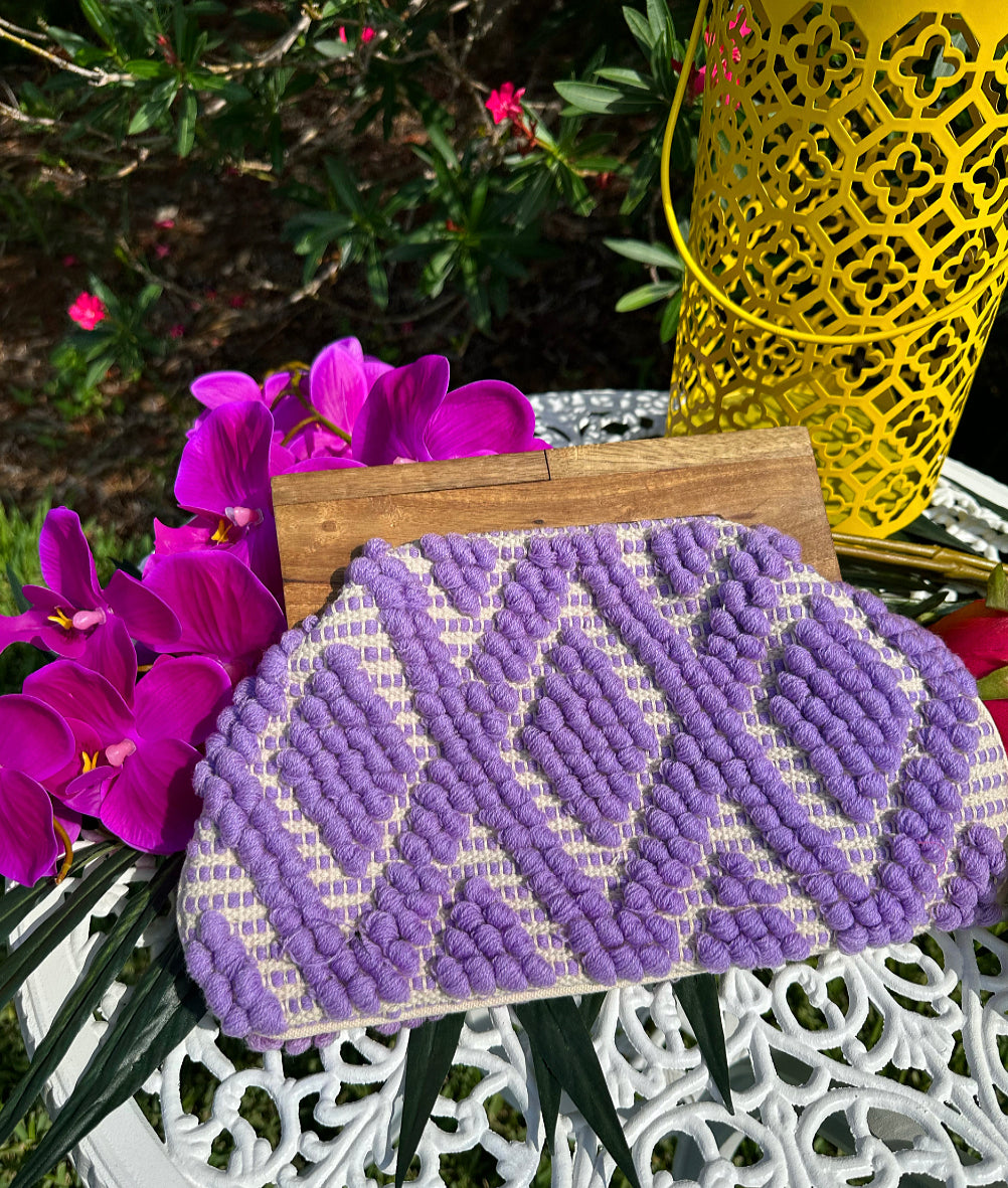 Summa-time Clutch Lavender