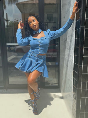 denim dresses and skirts Ladies - Blue Flared-skirt Denim dress - Size: S Aleyni captures effortless elegance in a charming denim silhouette FLIRTY GAL SKIRT DENIM