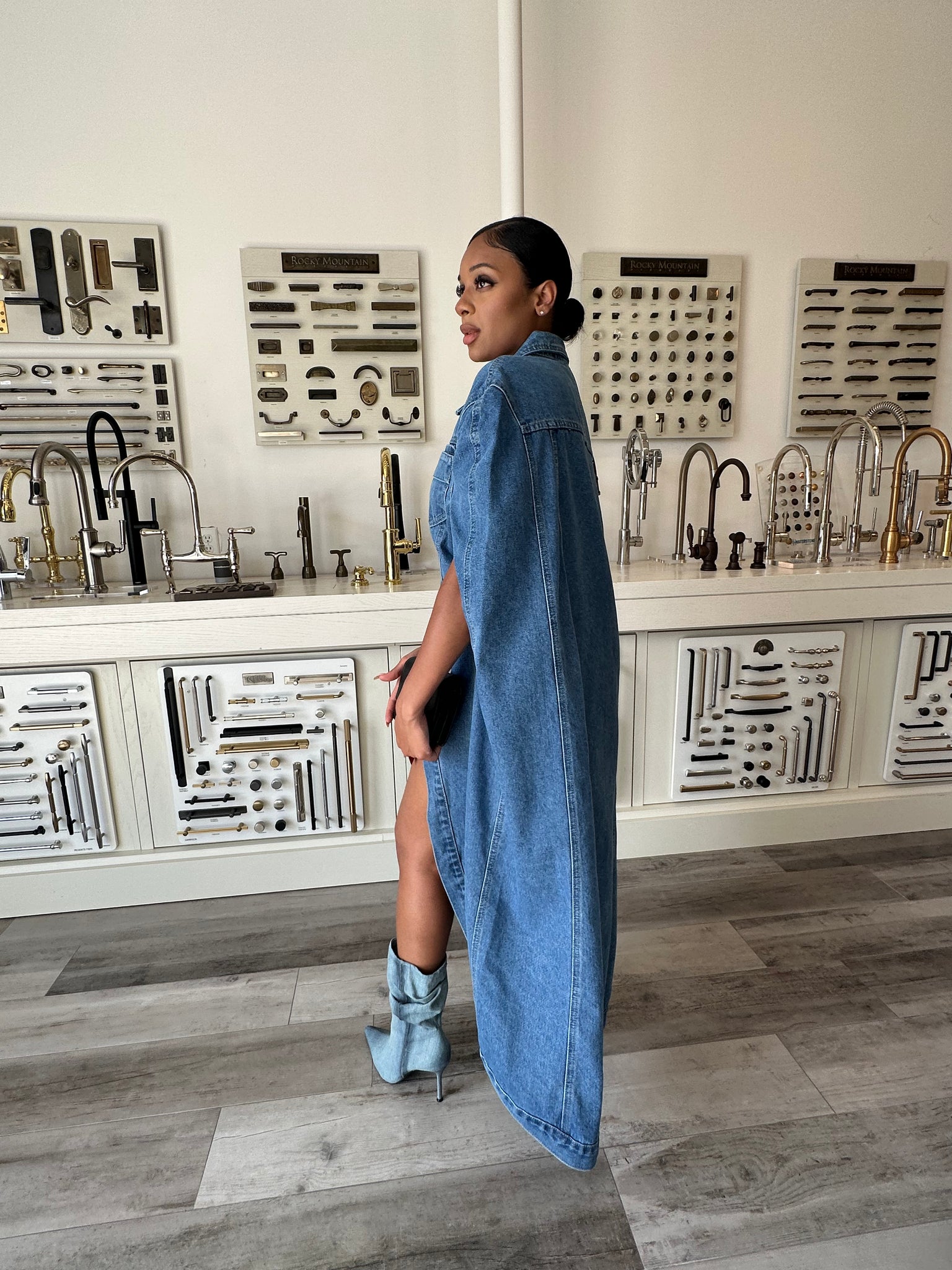 Denim Capelet *SHIPS 9/24
