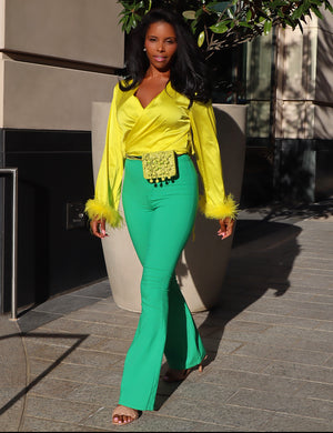 Super-Stretchy Flares KELLY GREEN